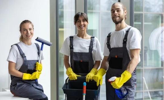 Cleaner Salary Guide: Hourly Rates, Career Growth and Pay Expectations
